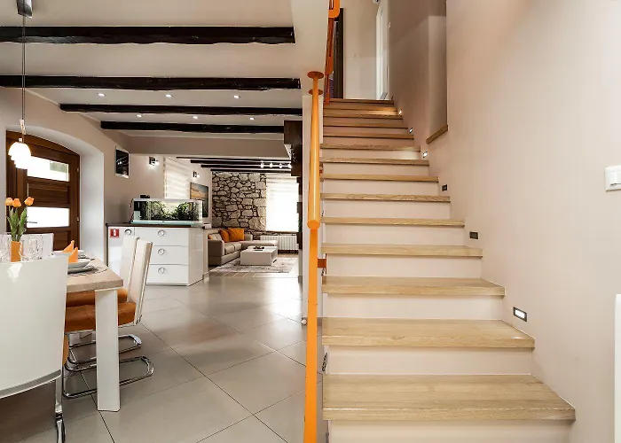 Atemberaubende Mit Herrlichem Panoramablick, Privatpool, Kinderschaukel, Bbq 펜션 비지나다