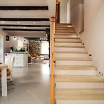 Atemberaubende Mit Herrlichem Panoramablick, Privatpool, Kinderschaukel, Bbq Vižinada