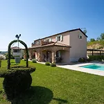 Atemberaubende Mit Herrlichem Panoramablick, Privatpool, Kinderschaukel, Bbq Dom wakacyjny *