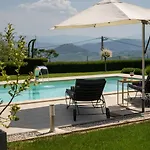 Atemberaubende Mit Herrlichem Panoramablick, Privatpool, Kinderschaukel, Bbq Dom wakacyjny Vižinada