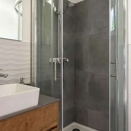 Vikendica Atemberaubende Mit Herrlichem Panoramablick, Privatpool, Kinderschaukel, Bbq *